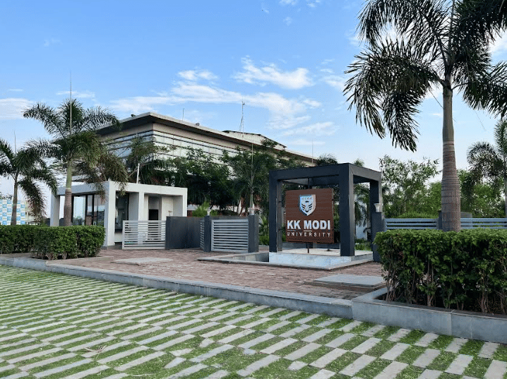 KK Modi University Bhilai Campus photo 4